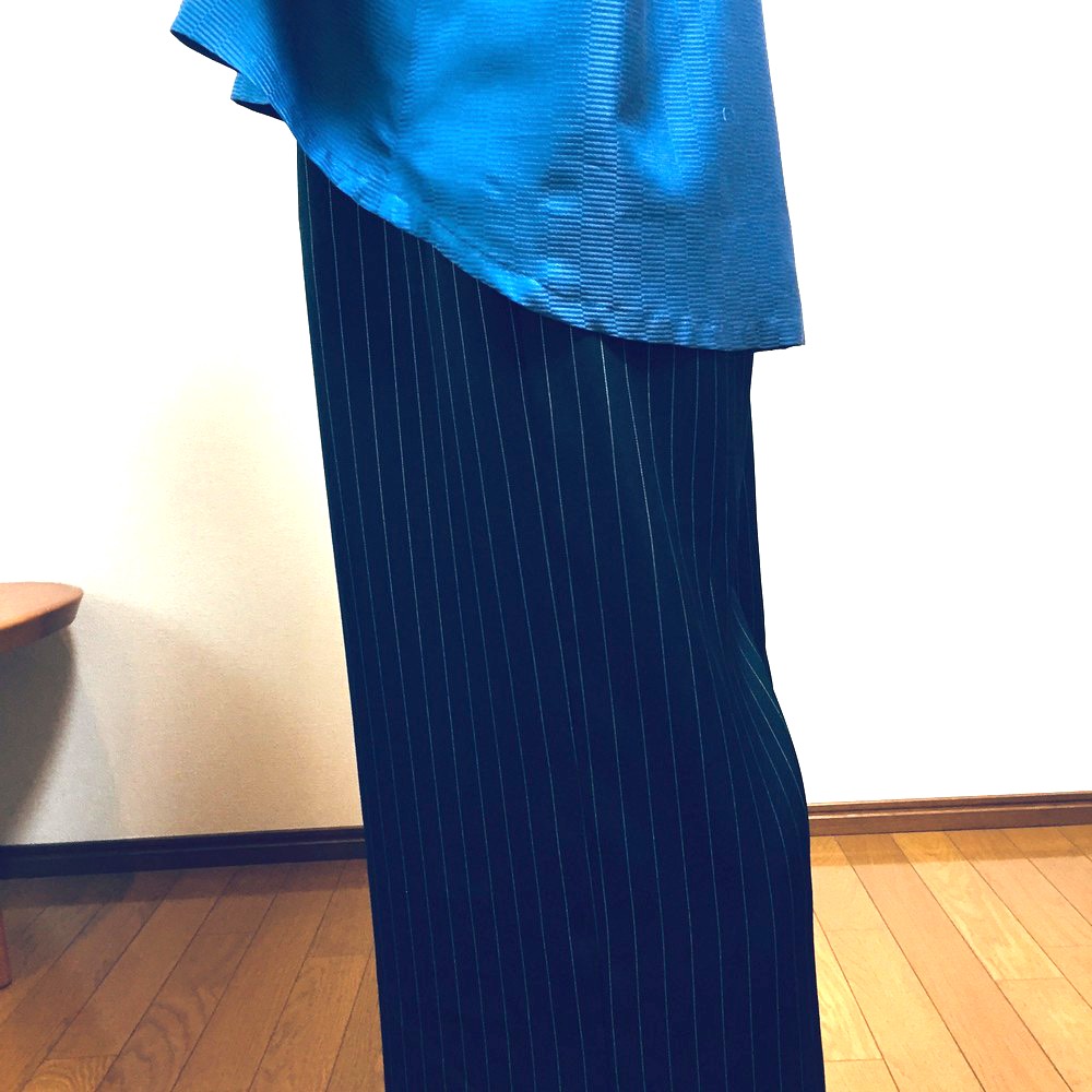 ピンストライプ　ワイドパンツ