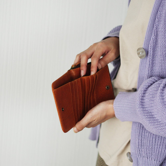 本革 コンパクトウォレット 二つ折り財布 メンズ レディース 小銭入れ W-271 3枚目の画像