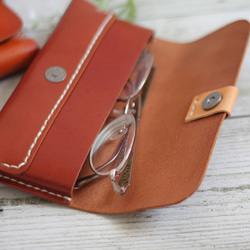 本革 眼鏡ケース メガネケース  リーディンググラス 老眼鏡 化粧ポーチ モバイルバッテリーケース  G-111 2枚目の画像