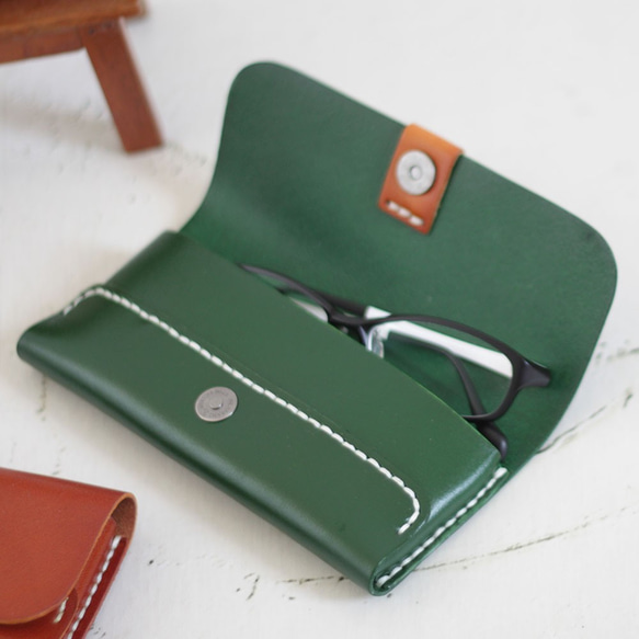 本革 眼鏡ケース メガネケース  リーディンググラス 老眼鏡 化粧ポーチ モバイルバッテリーケース  G-111 4枚目の画像