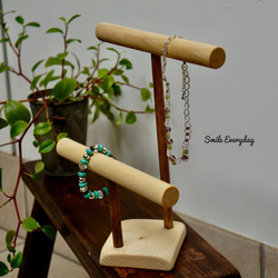 天然木　アクセサリースタンド 3枚目の画像