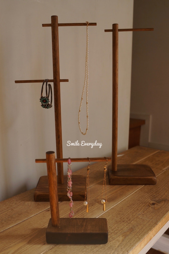 【Creema限定】コンパクトでかわいい　アクセサリースタンド 5枚目の画像