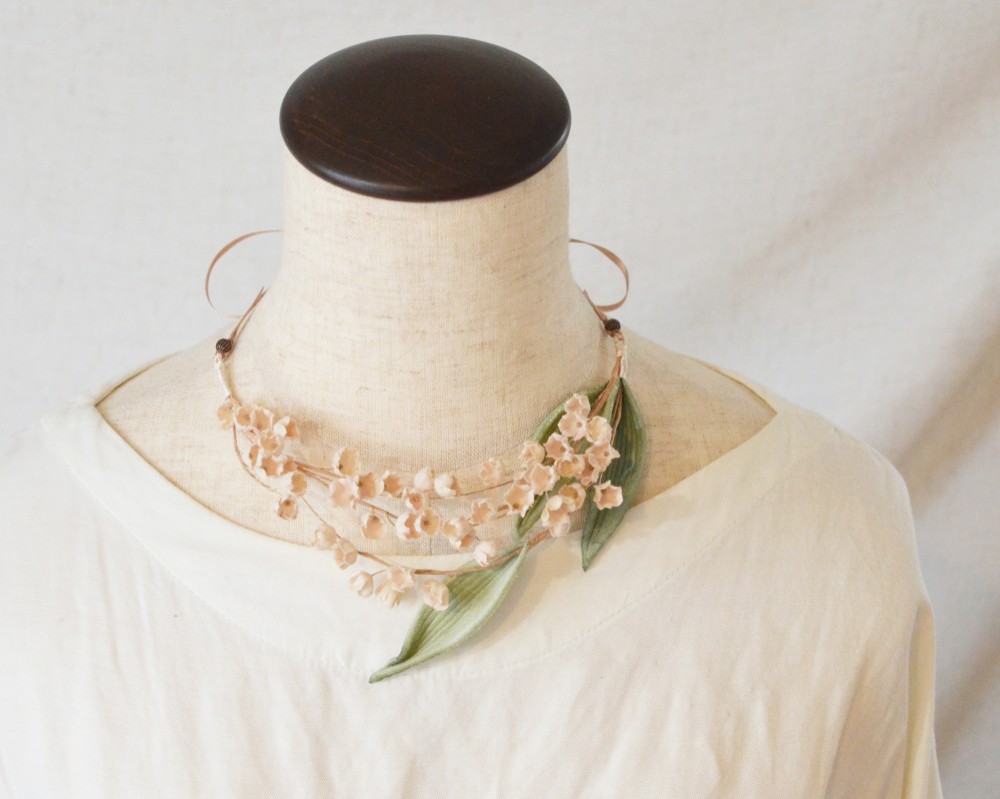 染め花・スズランのネックレス ／特集掲載