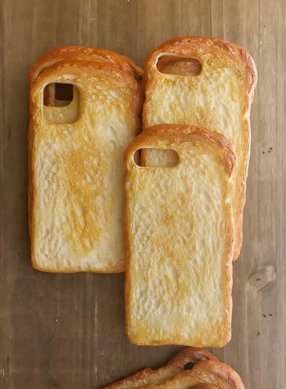 Happy Toast 3週等待期 適用於所有型號的智慧型手機外殼 英式麵包 第1張的照片