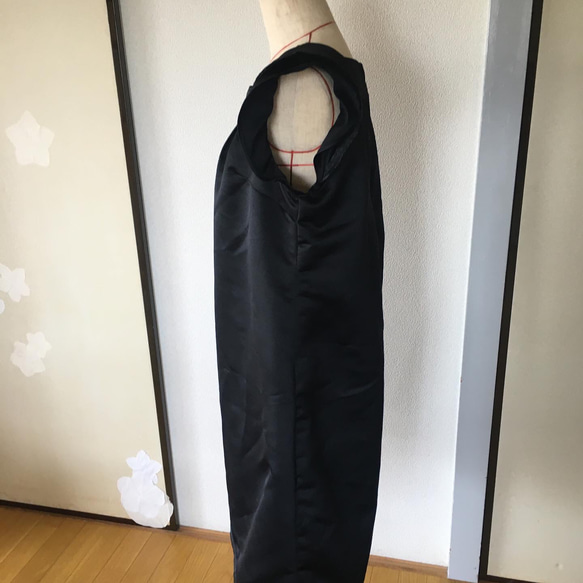 sale! 15号大きめサイズ★ブラックフリル袖のワンピース 3枚目の画像