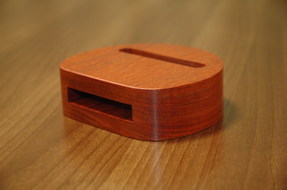 木製　iPhoneスピーカー パドック X XS　8　7　7plus　6s 6splus SE 等 3枚目の画像