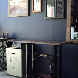 直接引き取りの場合お値下げ可　アンティークな ミシンテーブル　デスク ドレッサー 直接引き取りの場合お値下げ可 アンティークな ミシンテーブル デスク