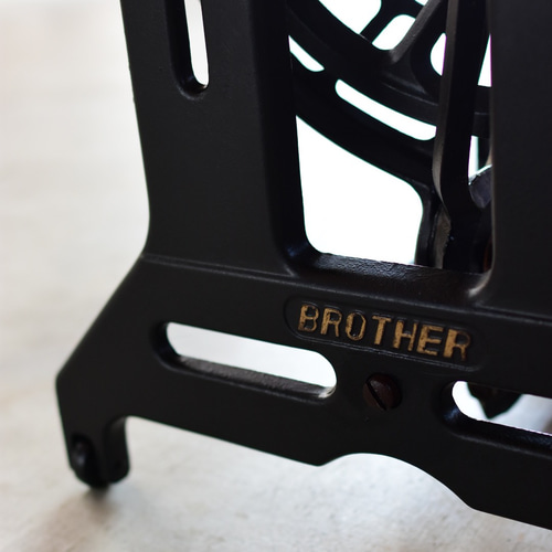 ダイニングテーブル エイジング塗装天板 90cm*60cm アンティークミシン