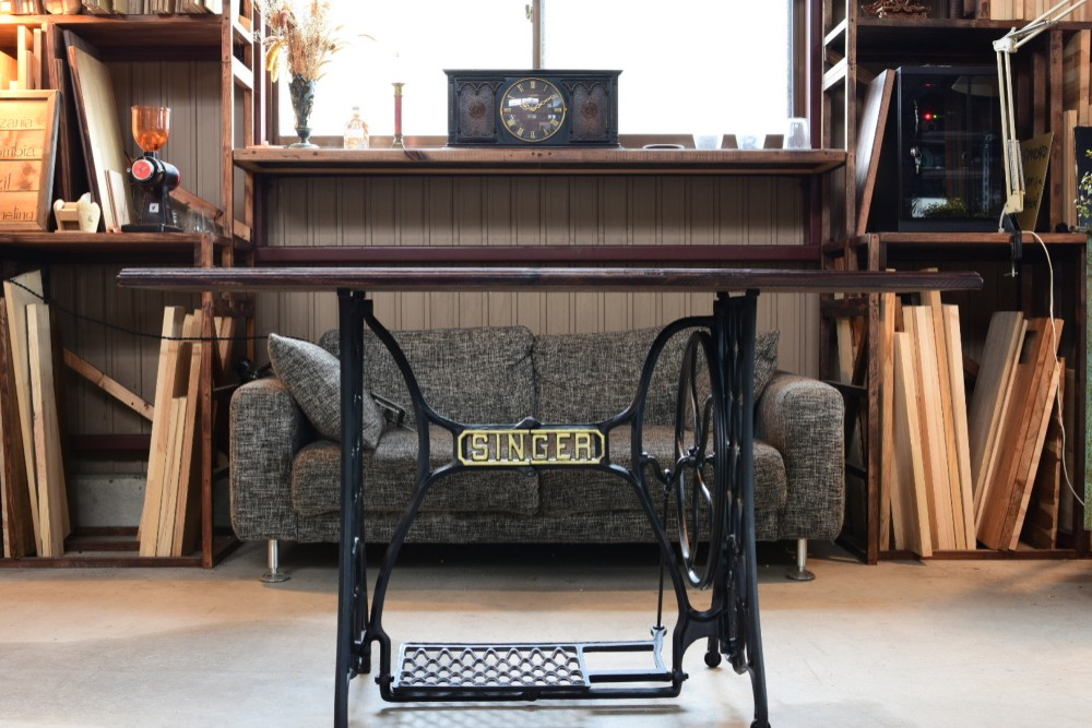 singer網脚/ ダイニングテーブル　天板サイズ変更可　130㎝×60㎝　テーブル　食卓　机　デスク