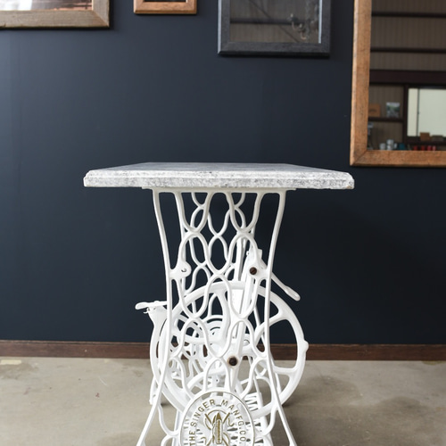 ❖【特注品/エイジング塗装】VINTAGE/可動式棚 white & gray エイジング塗装 アンティークミシンテーブル 85×45