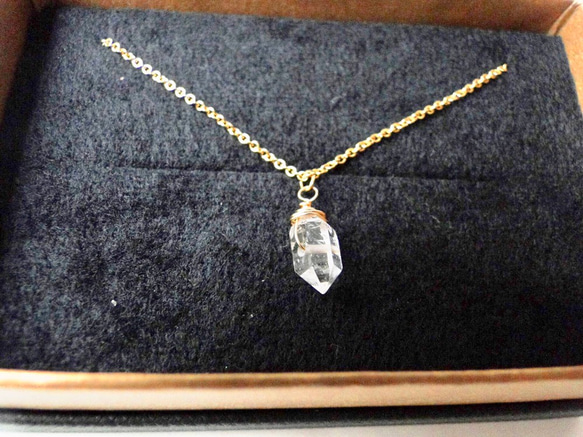 14kgf  ハーキマーダイヤモンドのネックレス〜HERKIMER DIAMOND〜 4枚目の画像