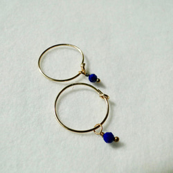 14kgf    ラピスラズリのフープピアス〜lapis lazuli〜 2枚目の画像