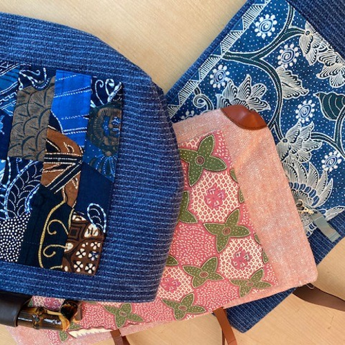 バティックのはぎれ ジャワ更紗のはぎれ Batik 更紗 蝋けつ染 染色