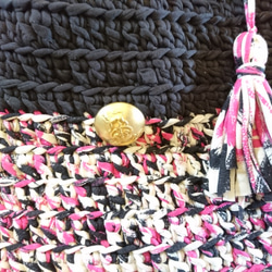 ズパゲッティ風 tシャツヤーンのワンマイルバッグ ピンク グレー柄 4枚目の画像