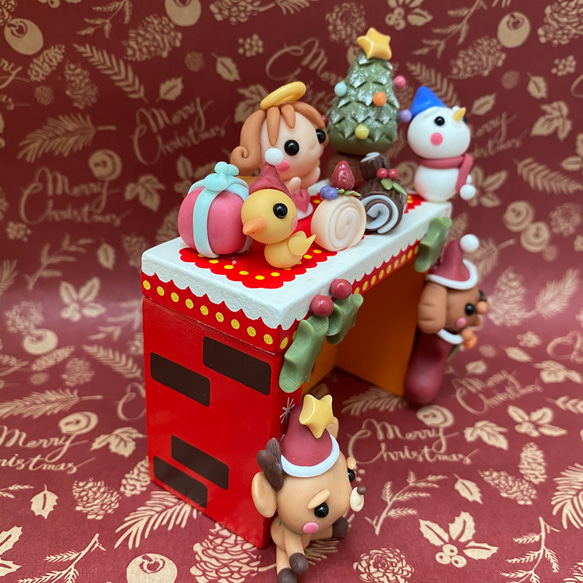 こねこね ☆　樹脂粘土　ミニチュア　クリスマス　暖炉　トイプードル　粘土細工　クリスマスツリー　ディスプレイ　シルバニア 3枚目の画像