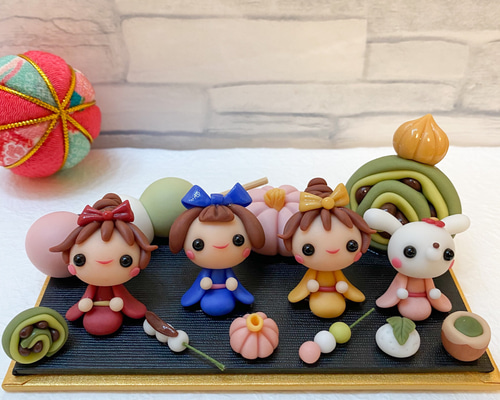 和菓子と可愛いお着物三人娘♪ ミニチュア 樹脂粘土 着物 うさぎ
