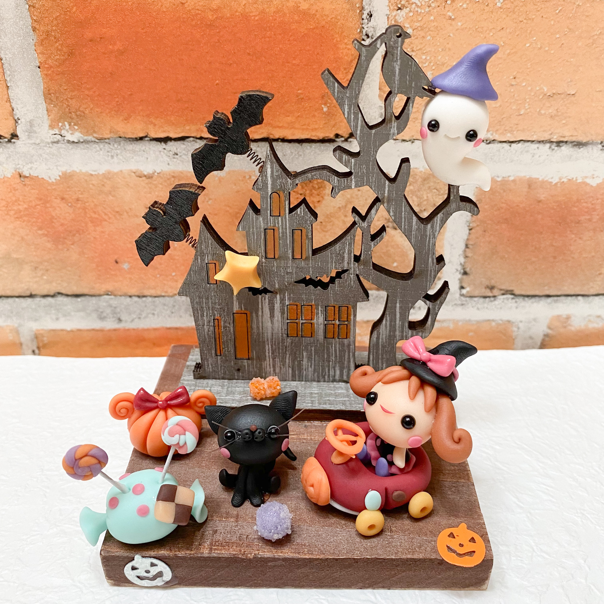 ☆ハロウィン☆猫ちゃん祭り☆粘土作品☆一点物☆壁掛け☆