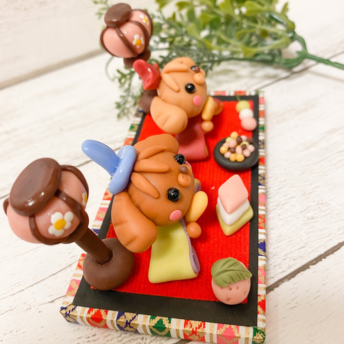 コンパクトトイプードルお雛様 粘土細工 わんちゃん 犬 桃の節句