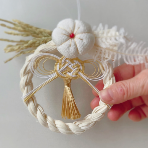 しめ縄ミニ 紅白の梅で凛として迎える正月飾り ❗️最終発送12月27日