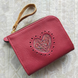 刺繍革財布『HEART』カーマインRED（牛革）二つ折り財布☆L字ファスナーコンパクト☆ 5枚目の画像