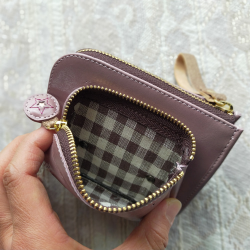 刺繍革財布 『街』灰ピンク☆ 二つ折りミニ財布☆ その他ミニ