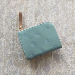 刺繡皮革錢包“SHABON”淡薄荷綠（山羊皮）◆雙折迷你錢包◆ 第8張的照片