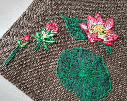 金ちゃんです　鳳凰花紋刺繍　ランチョンマット５点　^_^他２点 0_687606cb54e22543bc39b343e90f