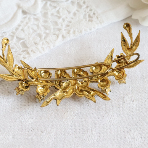 フランスのアンティークの髪飾りリボンとお花 a その他ヘア