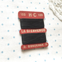 フランスの古いリネン糸巻き H・C 2枚目の画像