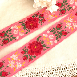 ヴィンテージ刺繍リボン・ピンクに赤色の薔薇55cm 3枚目の画像