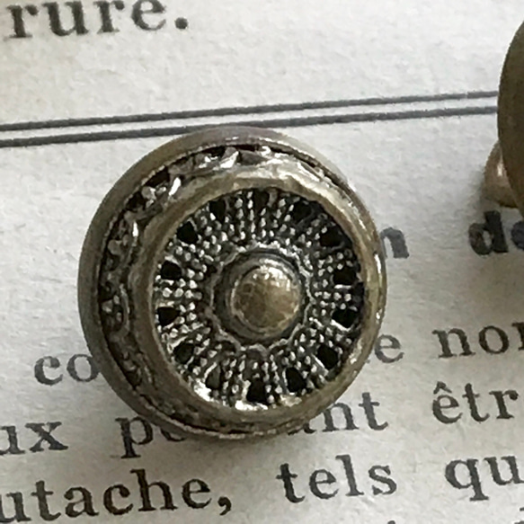 フランスアンティークボタン・メタルボタン 3枚目の画像