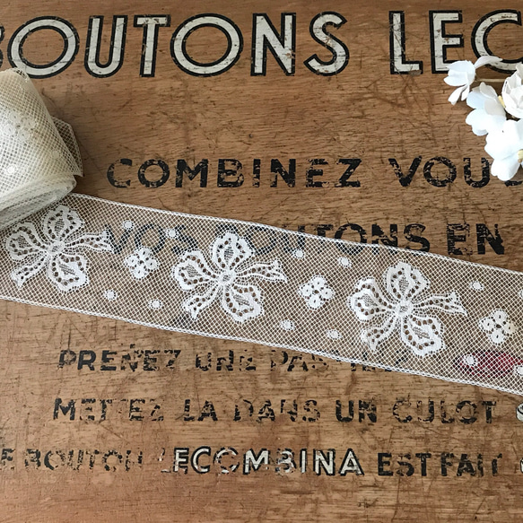 フランスのアンティークレース・リボンとお花とドット60cm 2枚目の画像