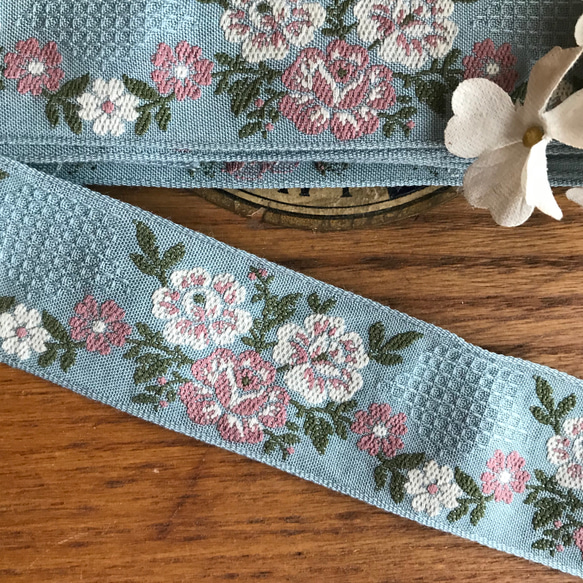 花柄リボンデザイン フランス人によるデザイン｜花柄リボンデザイン