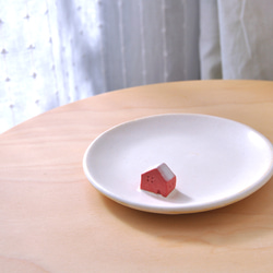 赤いお家の小皿 2枚目の画像