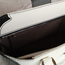 Ka様ご注文のトートバッグ（ショルダーベルト付き、白＆黒色） 6枚目の画像