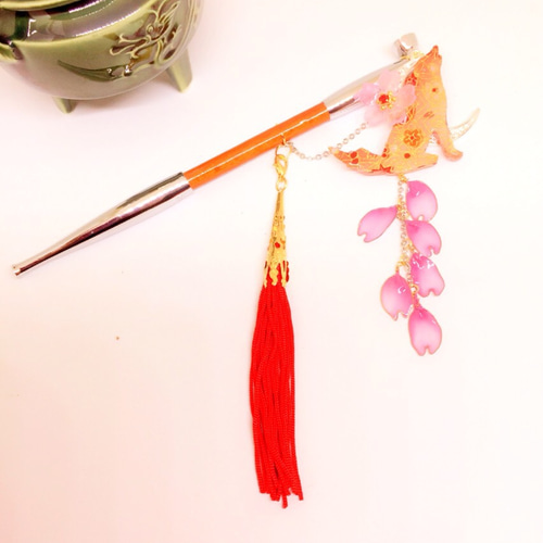 夜桜狼のなく頃に。 蓄光と煙管 かんざし ディップアート サクラ