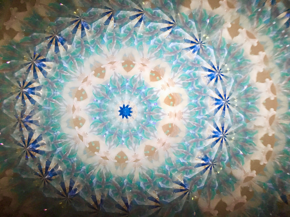 ガラスポッドの万華鏡『フラワーポッド』ドライフラワーヘリクリサム/light blue 7枚目の画像