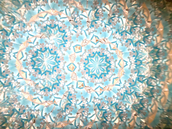 ガラスポッドの万華鏡『フラワーポッド』ドライフラワー　千日紅/light blue 7枚目の画像