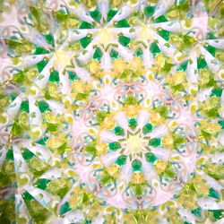 ガラスポッドの万華鏡『フラワーポッド』ドライフラワー　千日紅/light green 4枚目の画像