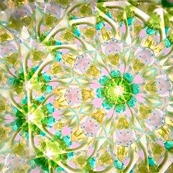 ガラスポッドの万華鏡『フラワーポッド』ドライフラワー　千日紅/light green 5枚目の画像