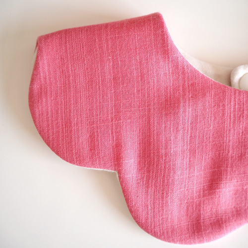 花びらスタイ チェリーレッド スタイ・よだれかけ hanayumeco 通販