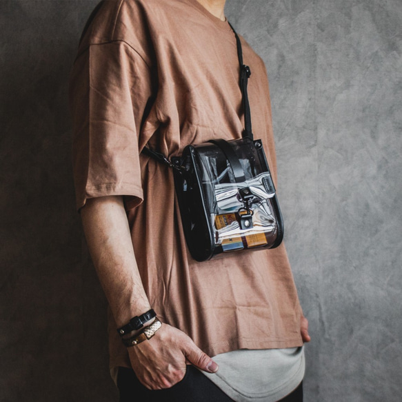 クリアバッグ 透明ショルダーバッグ お洒落 メンズ/レディース  