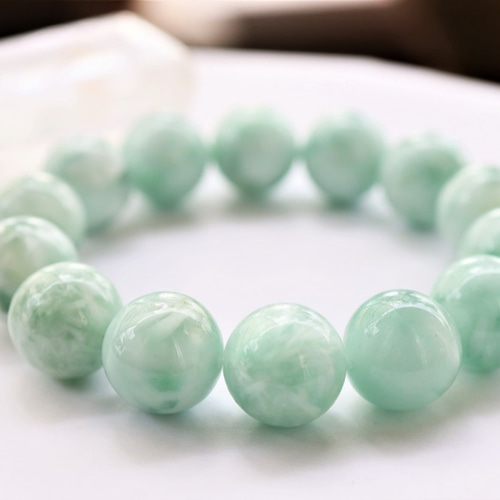 ☆希少石☆…☆ミルキーグリーンフローライト：14ミリ☆…☆天然石