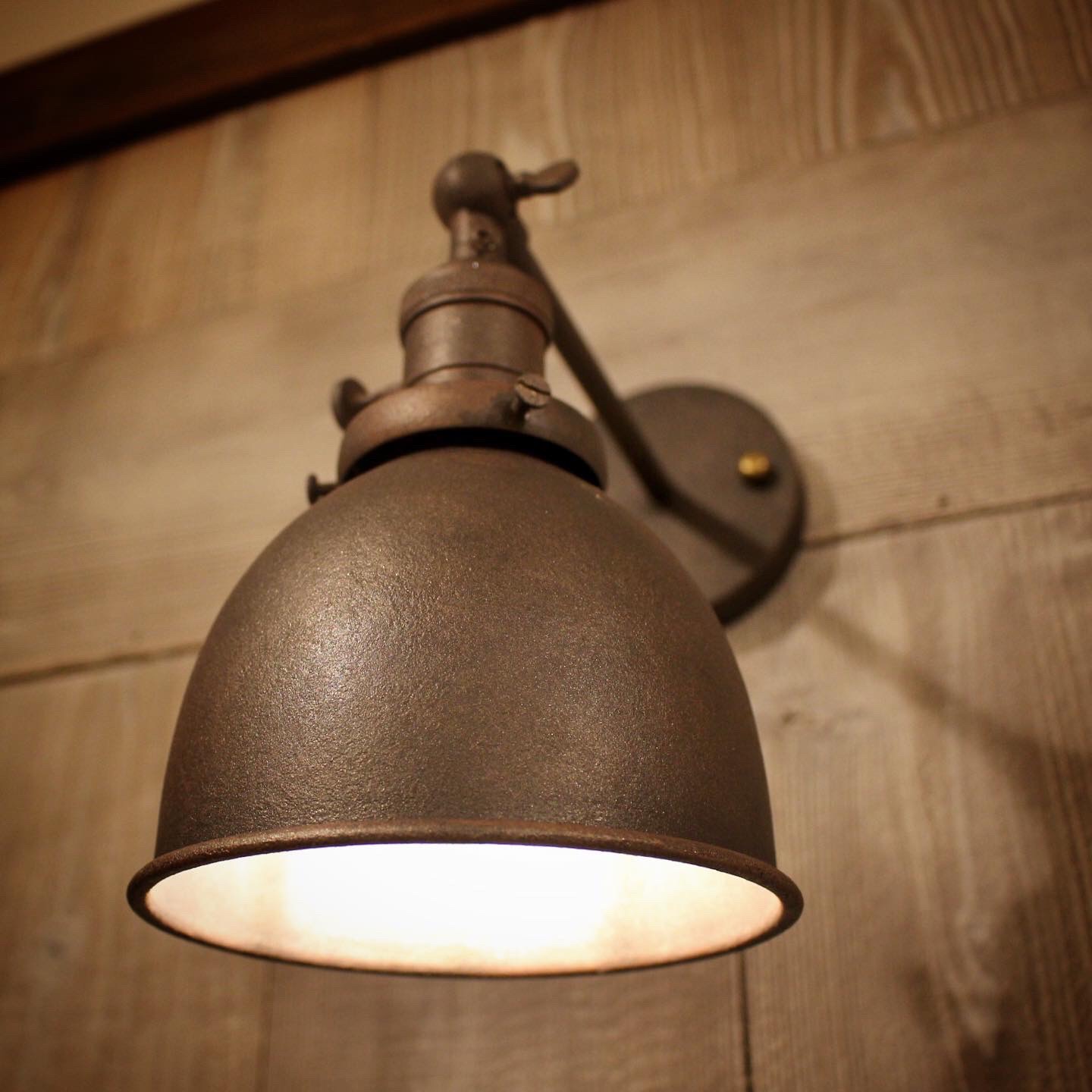 【古塗装】インダストリアルなwall lamp 受注生産品