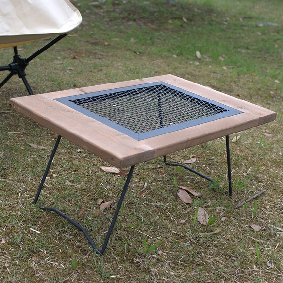 折りたたみメッシュ x ウッドテーブル　アウトドア　キャンプ 1枚目の画像