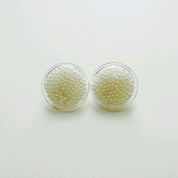 glass pearl earring disk 1枚目の画像