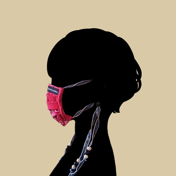 バンダナ(赤) プリーツ マスク デニム紐 ビーズ付き 10枚目の画像