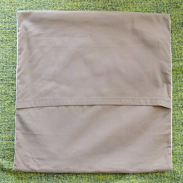 「ひまわり」オリジナル柄のクッションカバー　45cm×45cm 3枚目の画像