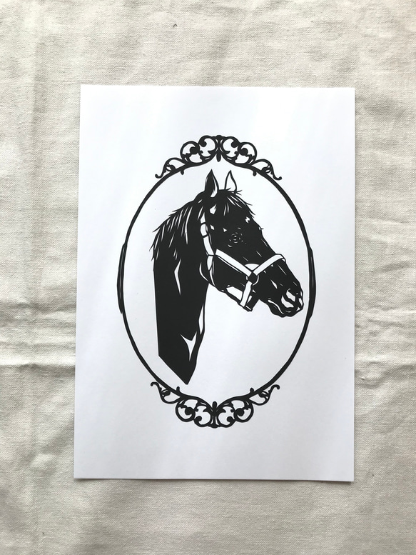 馬の肖像画　　切り絵ポスター（原画） 2枚目の画像