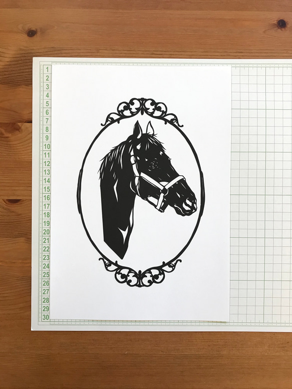 馬の肖像画　　切り絵ポスター（原画） 4枚目の画像